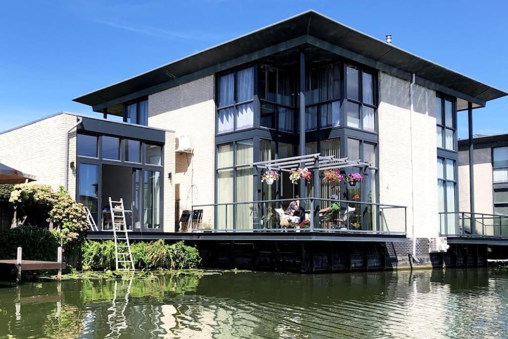 אלמיר Prachtig Guesthouse Aan Het Water מראה חיצוני תמונה